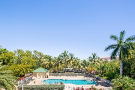 Сasa de vacaciones The St Martin -hot Tub & Pool *
